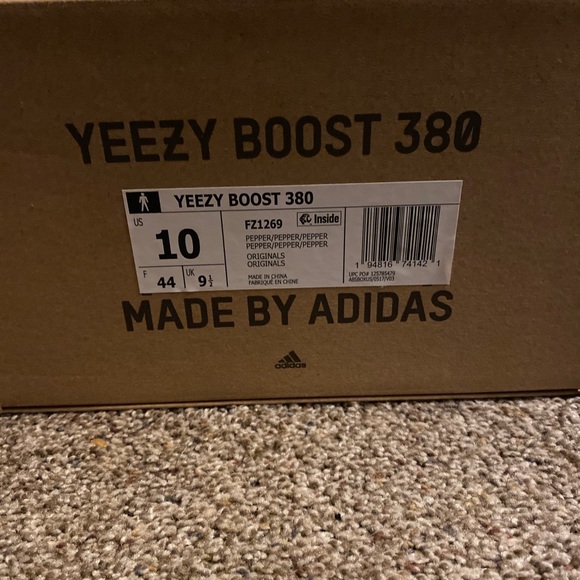 Yeezy 380 pepper reflective - Picture 5 of 8